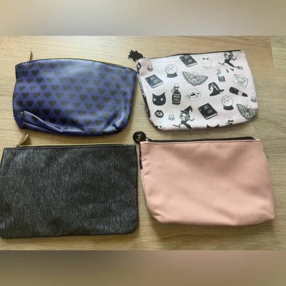 Bags - Picture 2 of 2